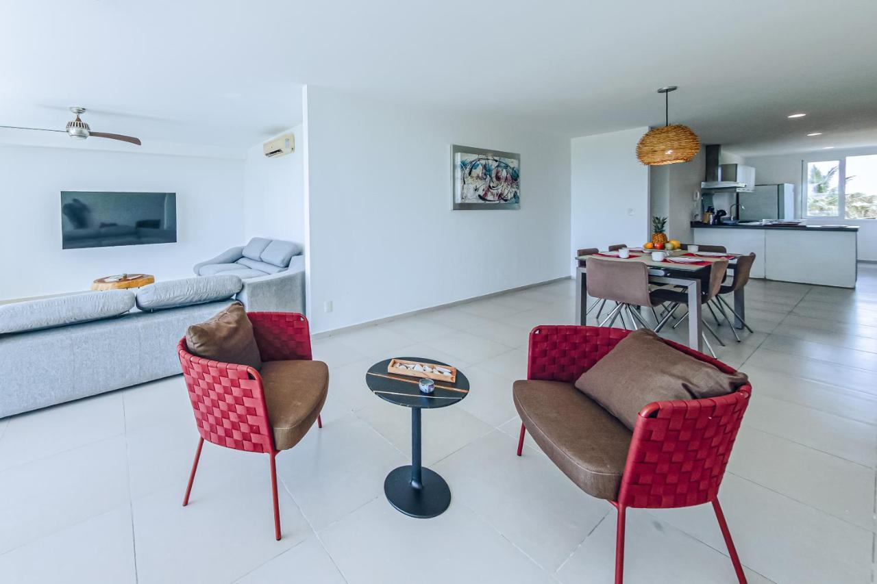 New Beachfront Luxury Apartments แคนคูน ภายนอก รูปภาพ