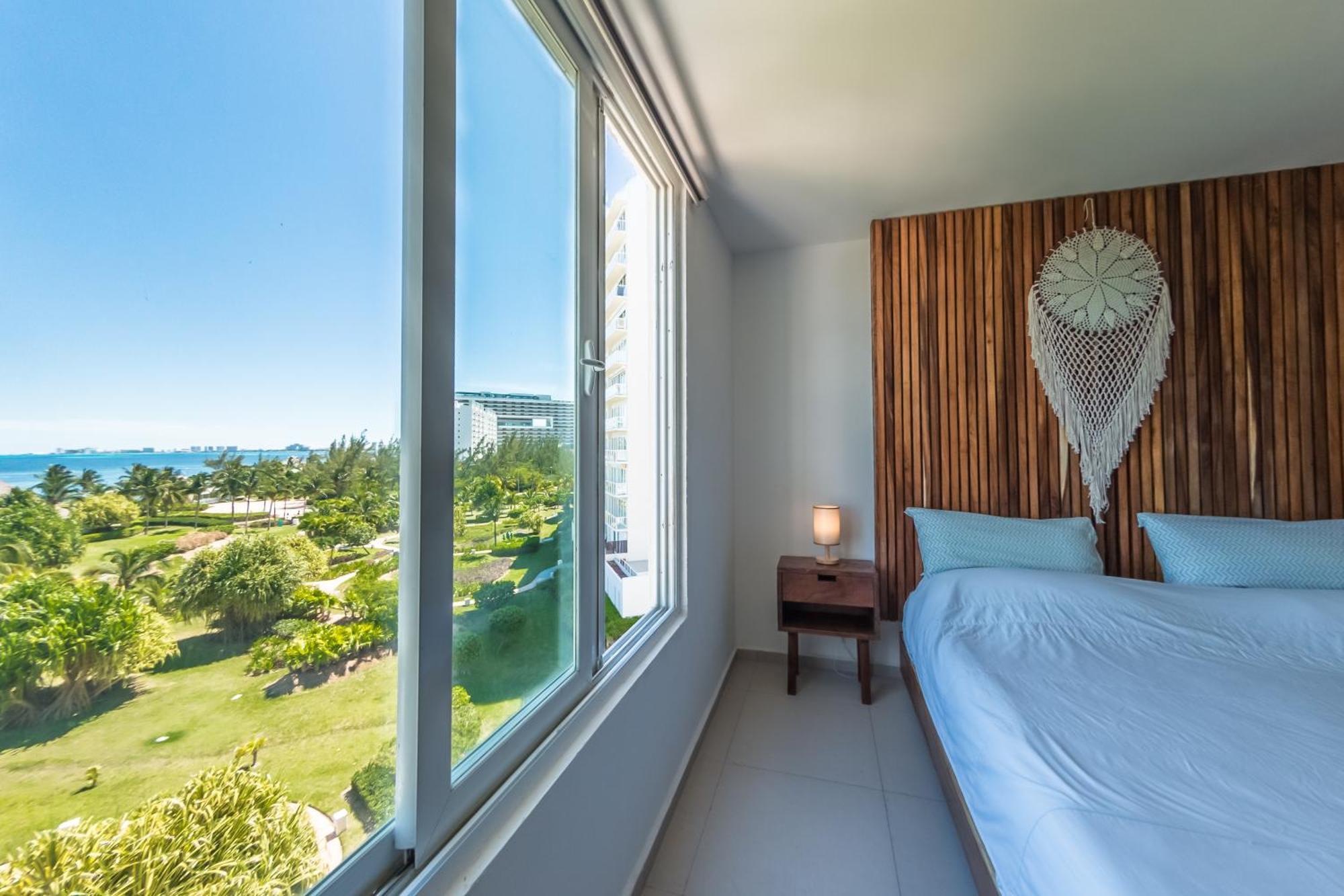 New Beachfront Luxury Apartments แคนคูน ภายนอก รูปภาพ