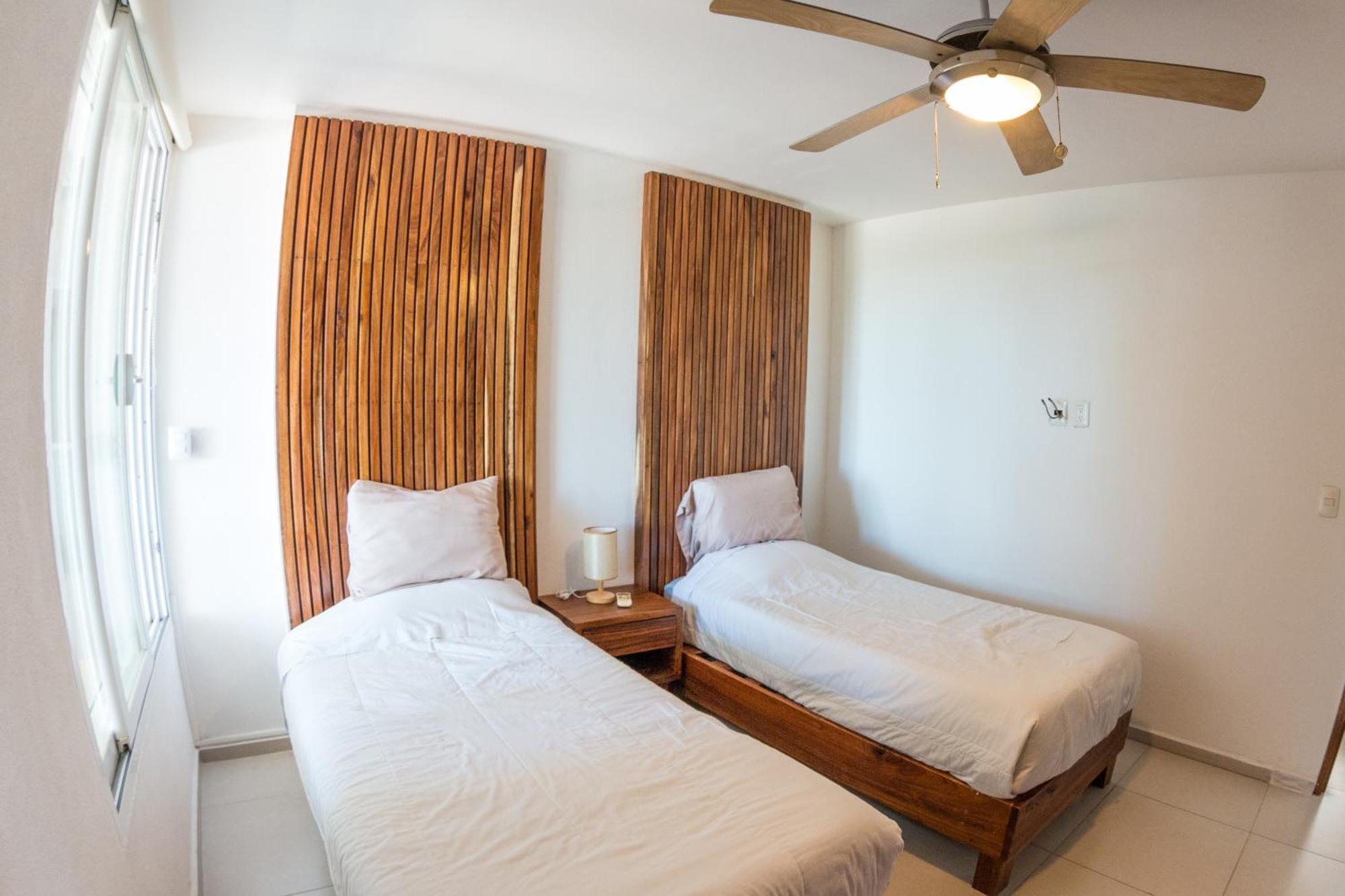 New Beachfront Luxury Apartments แคนคูน ภายนอก รูปภาพ